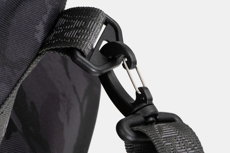 Fox Rage Voyager Camo Holdall - Large – Image 6